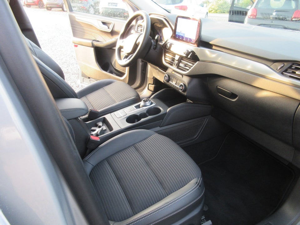 Ford Kuga 2,5 HEV ST-Line X CVT 5d