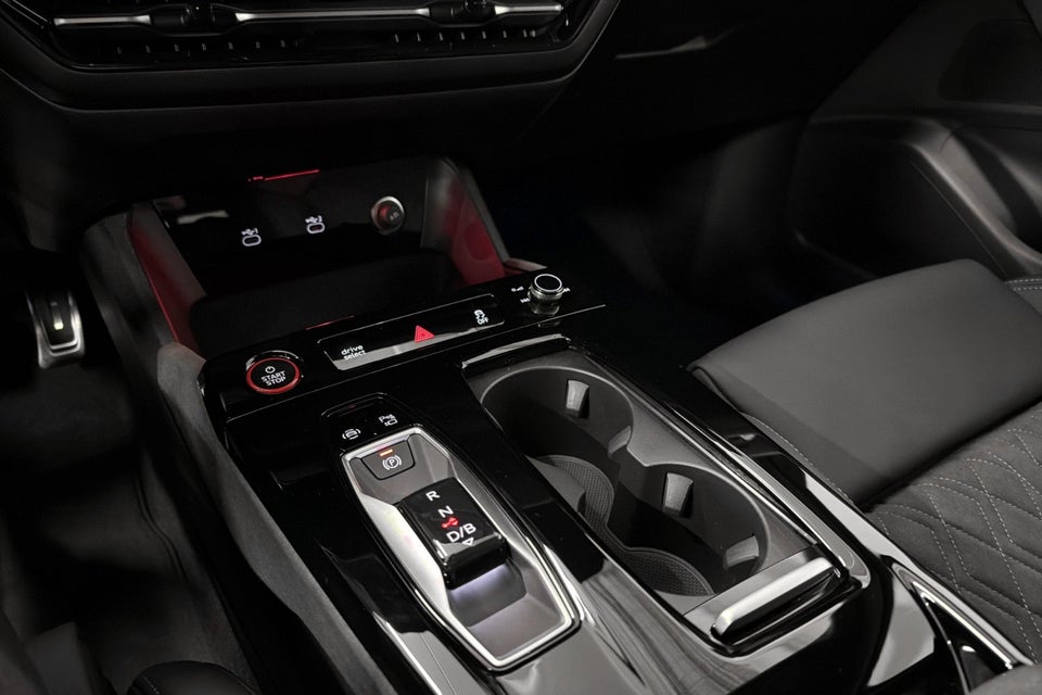 Audi SQ6 e-tron quattro 5d