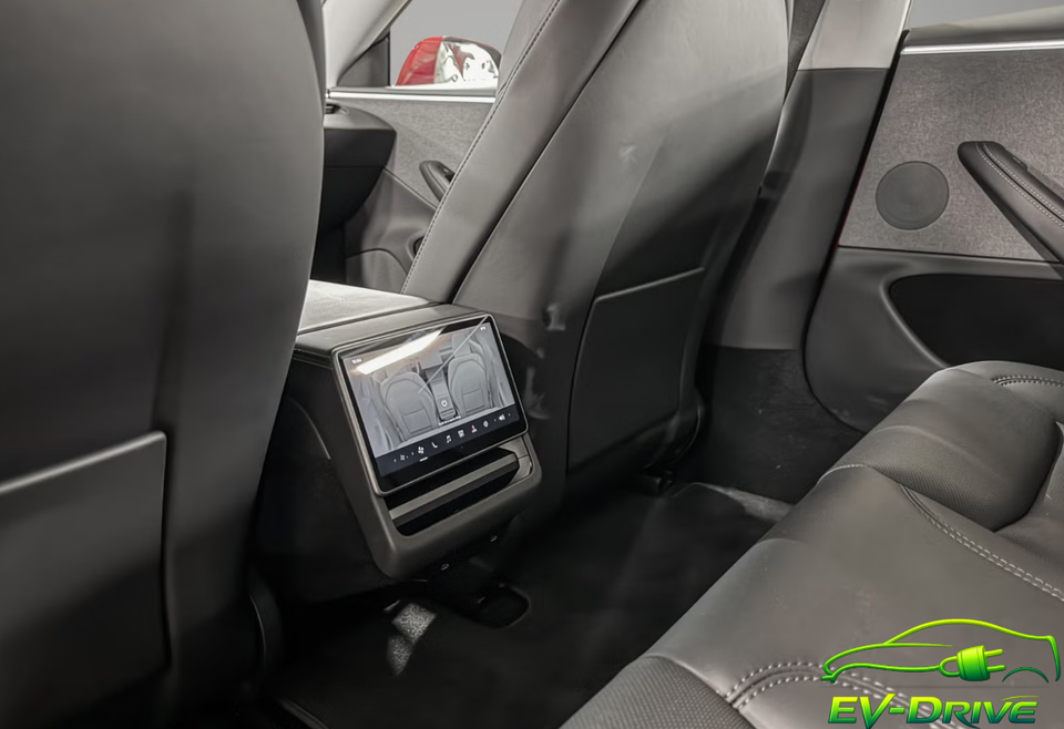 Tesla Model 3 Long Range AWD 4d