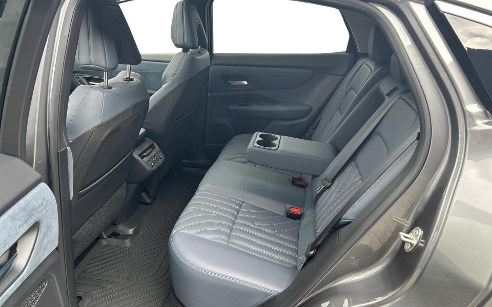 Nissan Ariya 87 Evolve 5d