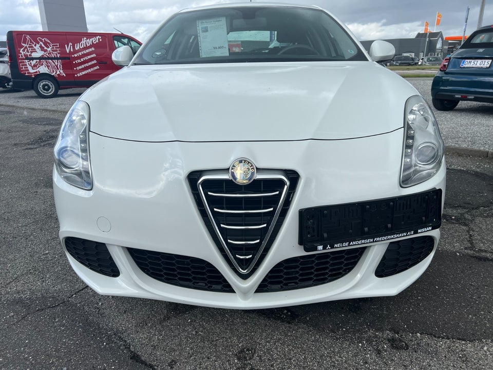 Alfa Romeo Giulietta 1,4 Turbo 120 Progression 5d