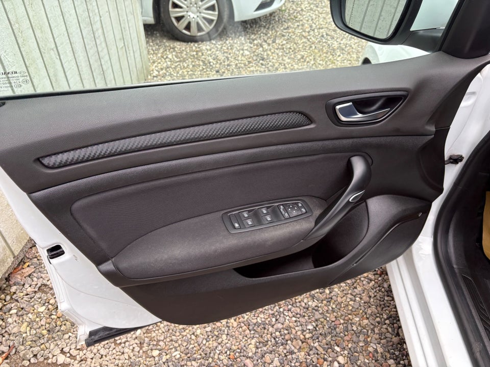 Renault Megane IV 1,2 TCe 100 Zen Sport Tourer 5d