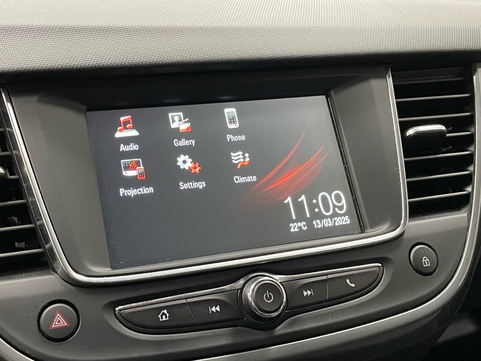 Opel Crossland 1,2 First Edition 5d