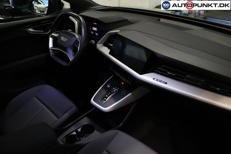 Audi Q4 e-tron 40  5d