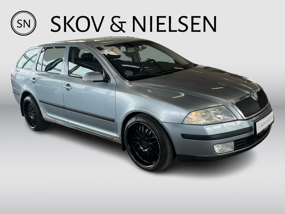 Skoda Octavia 1,9 TDi 101 Tour Combi 5d