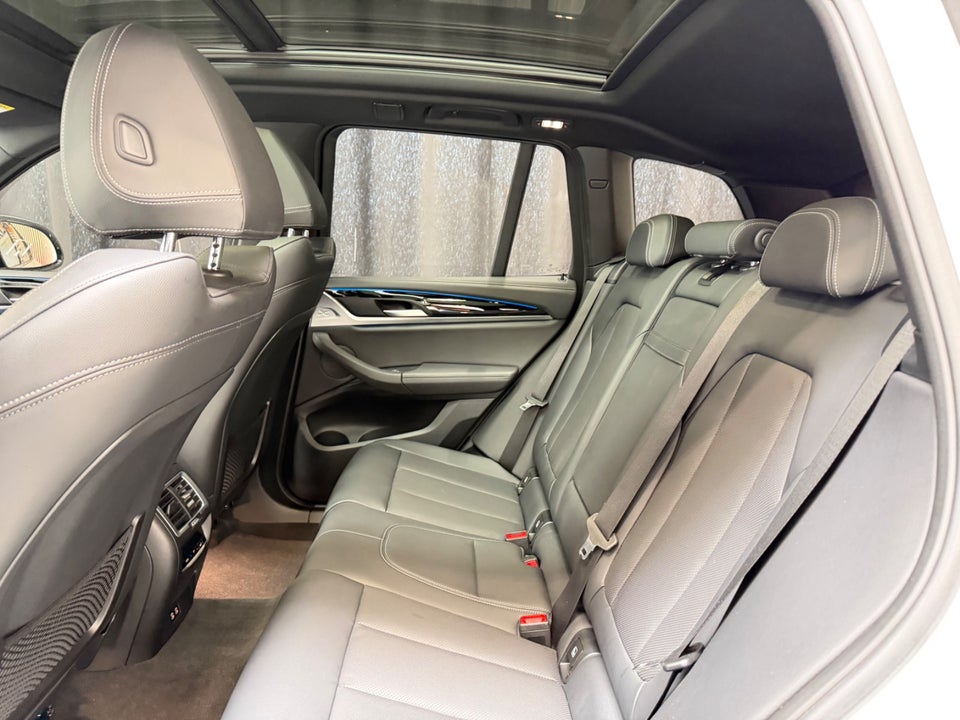 BMW iX3 Charged M-Sport 5d