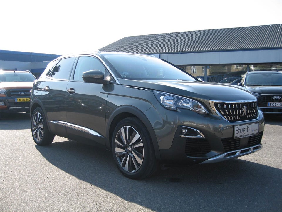 Peugeot 3008 1,2 e-THP 130 Allure 5d