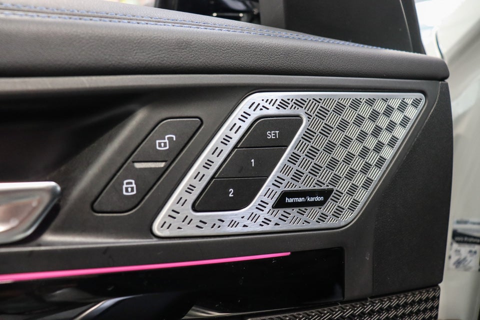 BMW iX1 xDrive30 Fully Charged M-Sport 5d