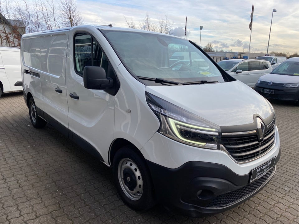 Renault Trafic T29 2,0 dCi 170 L2H1 EDC