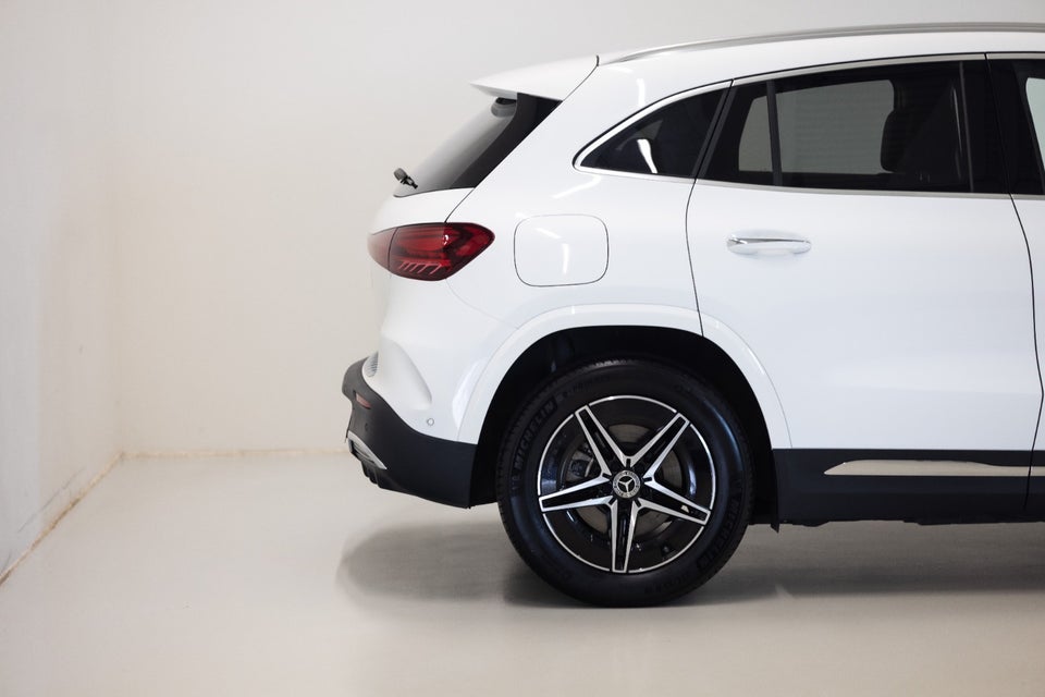 Mercedes EQA250+ AMG Premium 5d