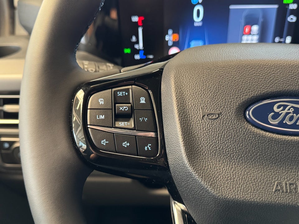 Ford Tourneo Custom 340S 2,5 PHEV Titanium X CVT