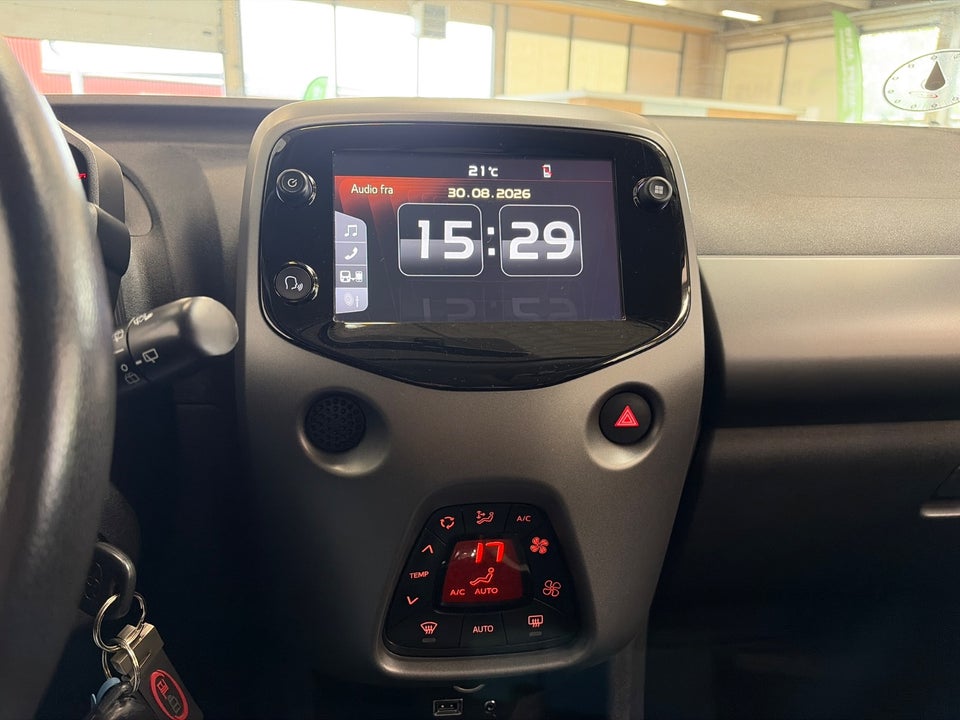 Toyota Aygo 1,0 VVT-i x-cite 5d