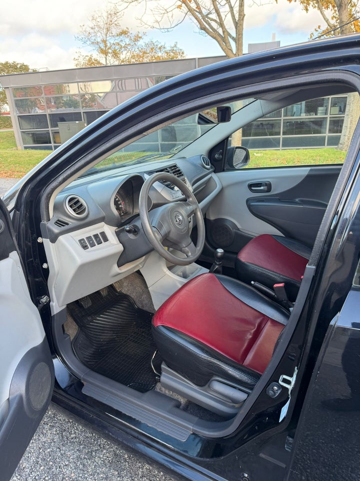 Nissan Pixo 1,0 Acenta 5d