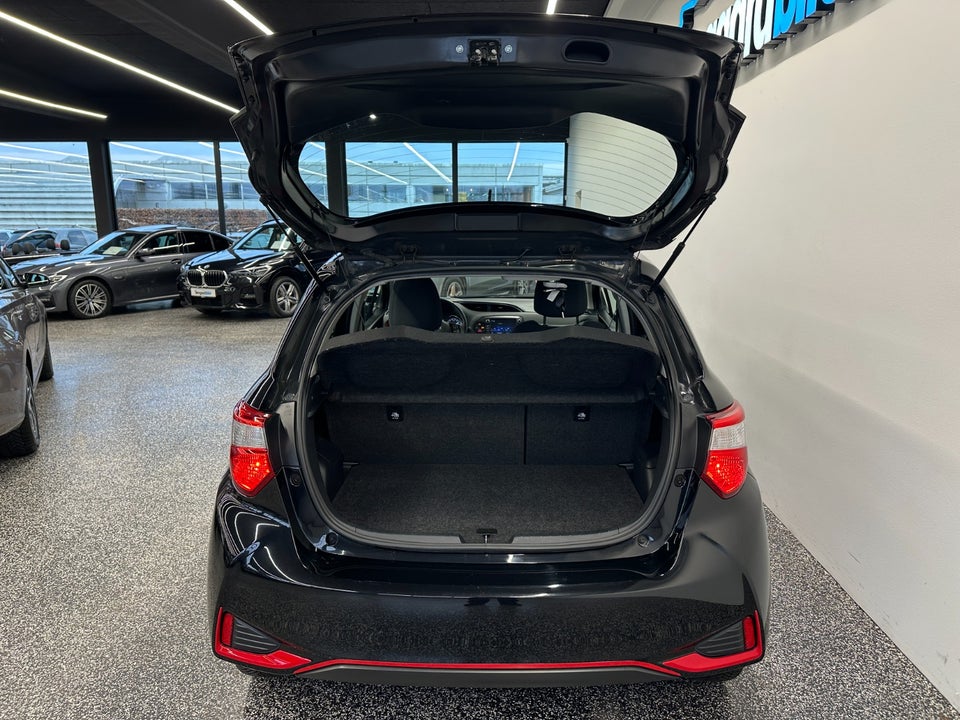 Toyota Yaris 1,5 Hybrid H2 e-CVT 5d