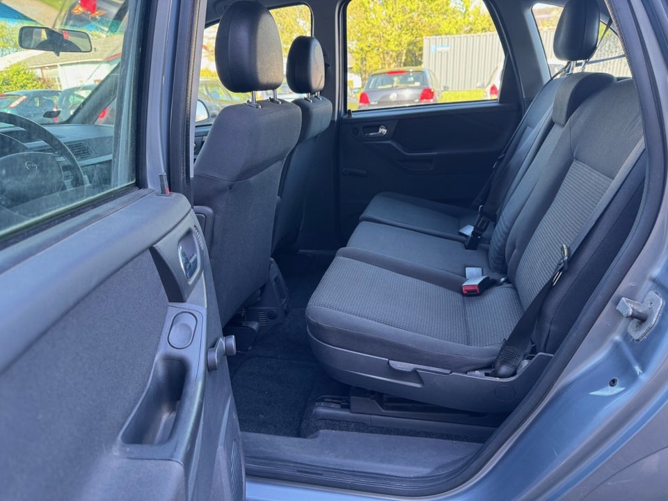 Opel Meriva 1,6 16V 105 Enjoy 5d