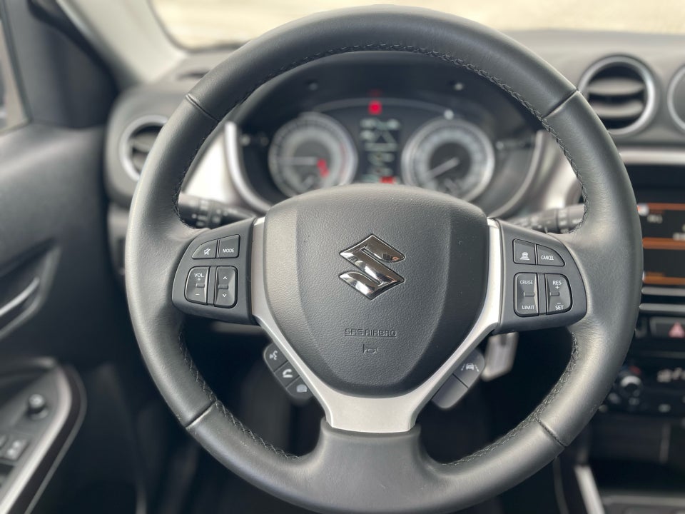 Suzuki Vitara 1,4 mHybrid Active 5d