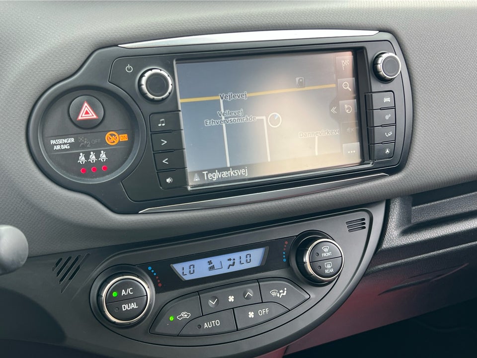 Toyota Yaris 1,5 Hybrid H2 e-CVT 5d