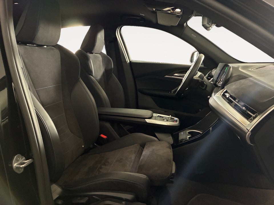 BMW iX2 eDrive20 M-Sport Premium 5d