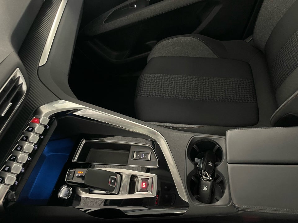 Peugeot 5008 1,5 BlueHDi 130 Active Pack EAT8 7prs 5d