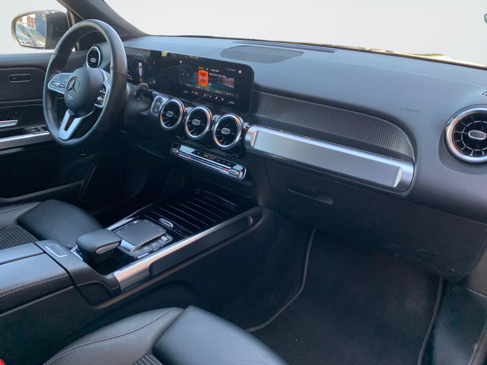 Mercedes GLB200 1,3 Progressive aut. 5d