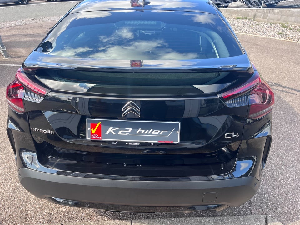 Citroën C4 1,2 PureTech 100 Attraction 5d