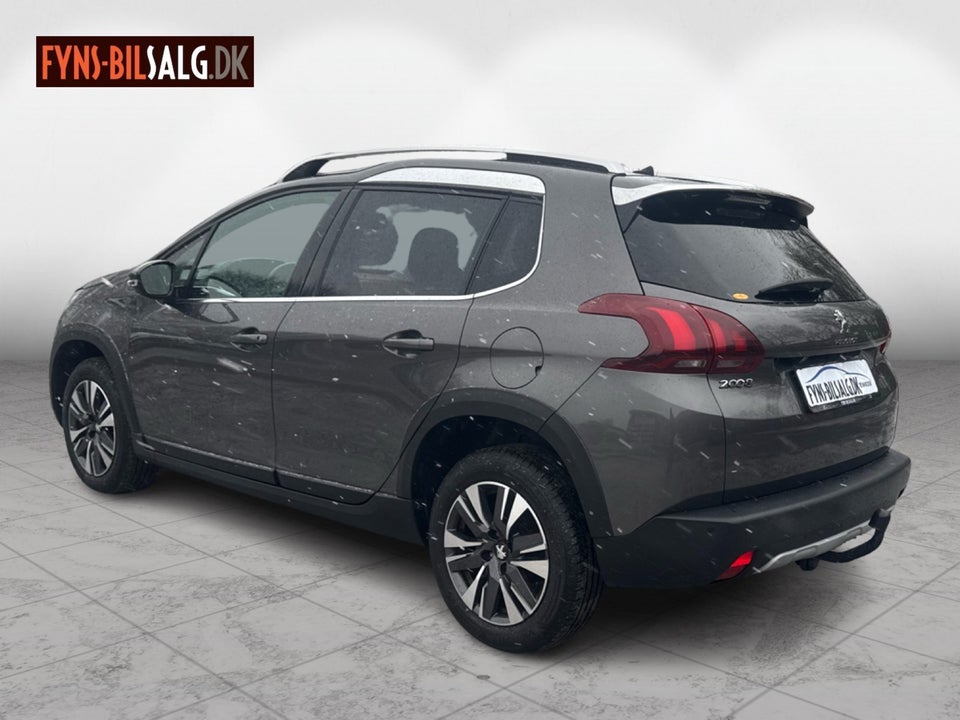 Peugeot 2008 1,2 e-THP 110 Allure Sky 5d