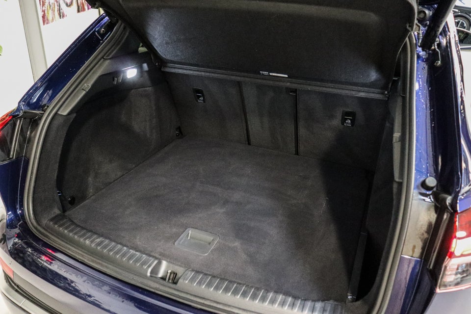 Audi Q4 e-tron 40 S-line 5d