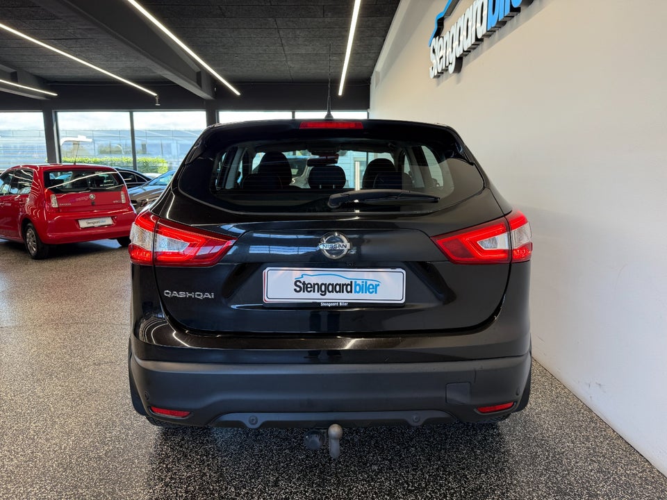 Nissan Qashqai 1,2 Dig-T 115 Acenta 5d