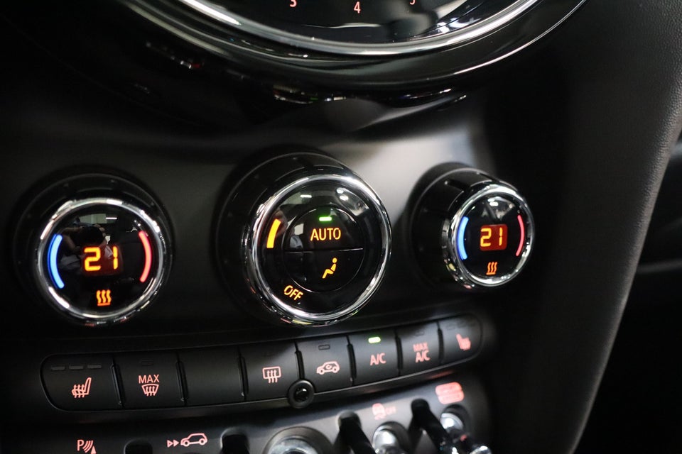 MINI Cooper SE Edition Premium Plus 3d