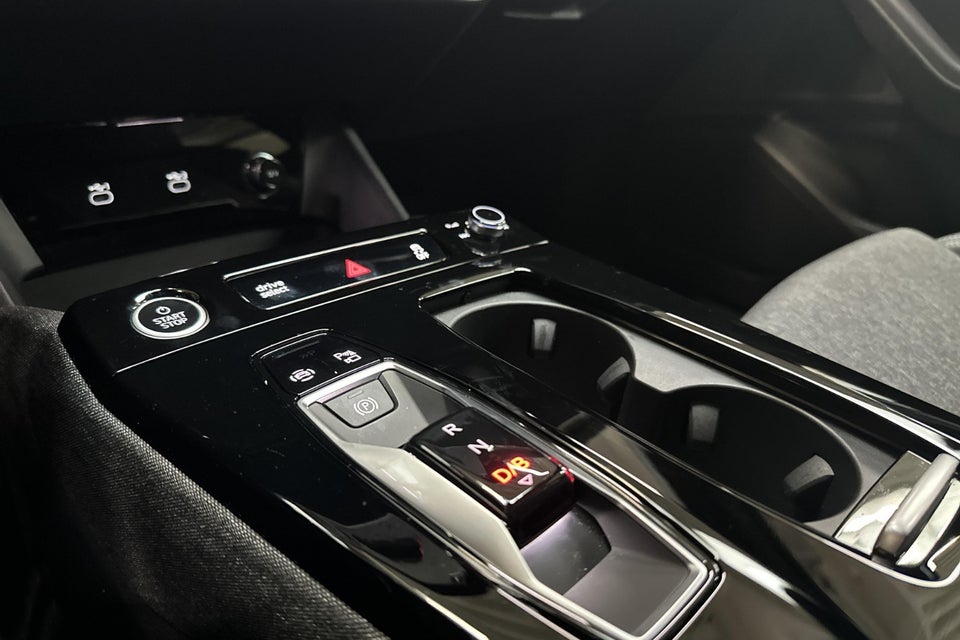 Audi Q6 e-tron Progress quattro 5d