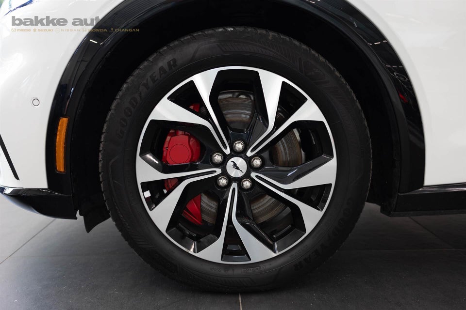 Ford Mustang Mach-E 88 Premium Extended Range 5d