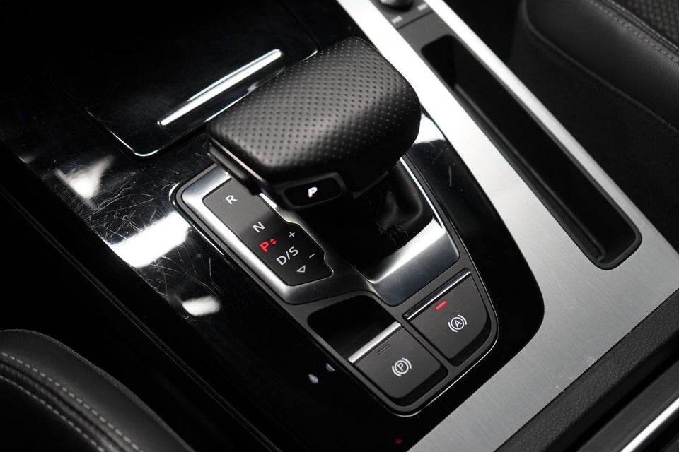 Audi Q5 50 TFSi e S-line quattro S-tr. 5d