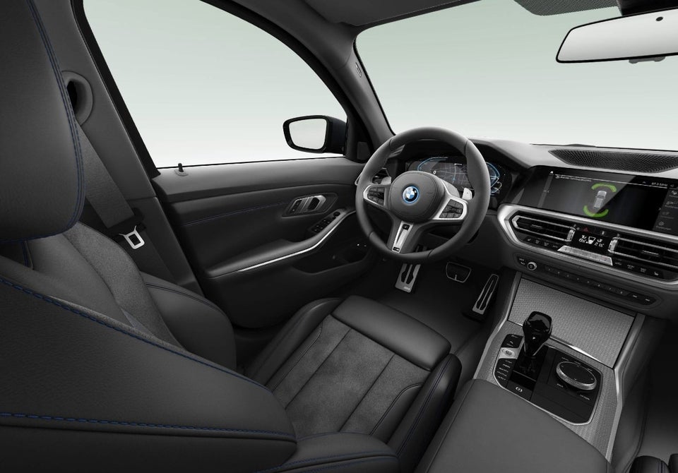 BMW 330e 2,0 Touring M-Sport aut. 5d