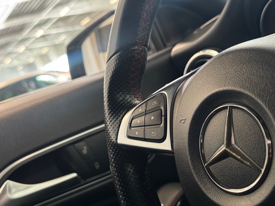 Mercedes CLA200 1,6 AMG Line Coupé aut. 4d