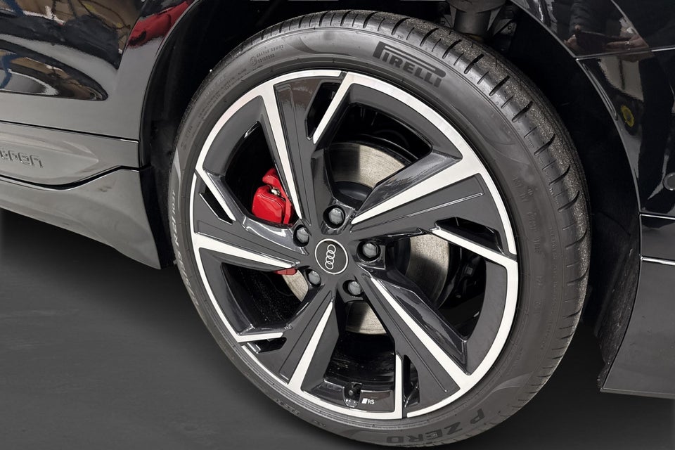 Audi A6 e-tron S-line performance Avant 5d