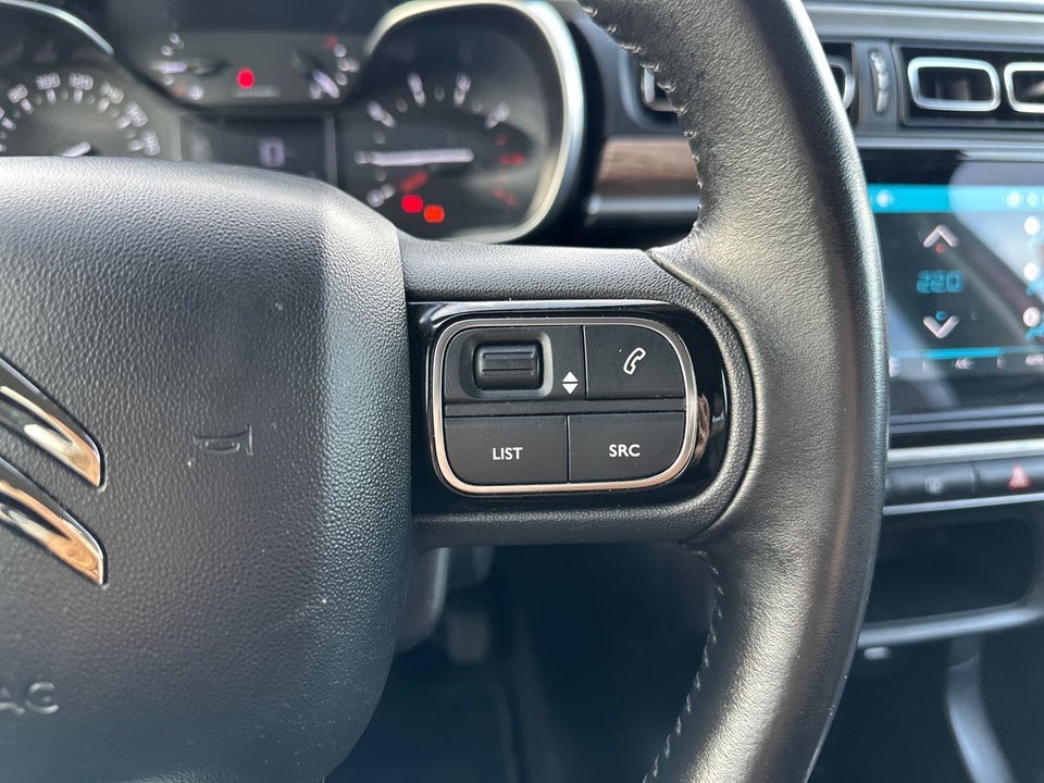 Citroën C3 1,2 PureTech 83 Shine Sport 5d