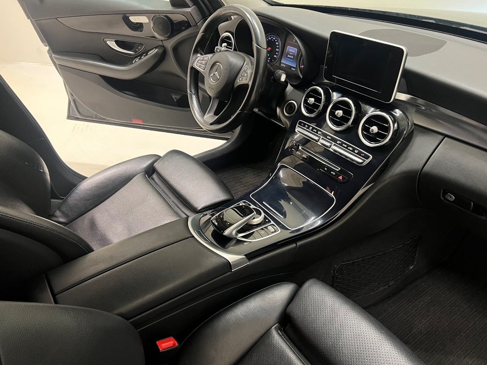 Mercedes C200 1,6 BlueTEC stc. aut. 5d