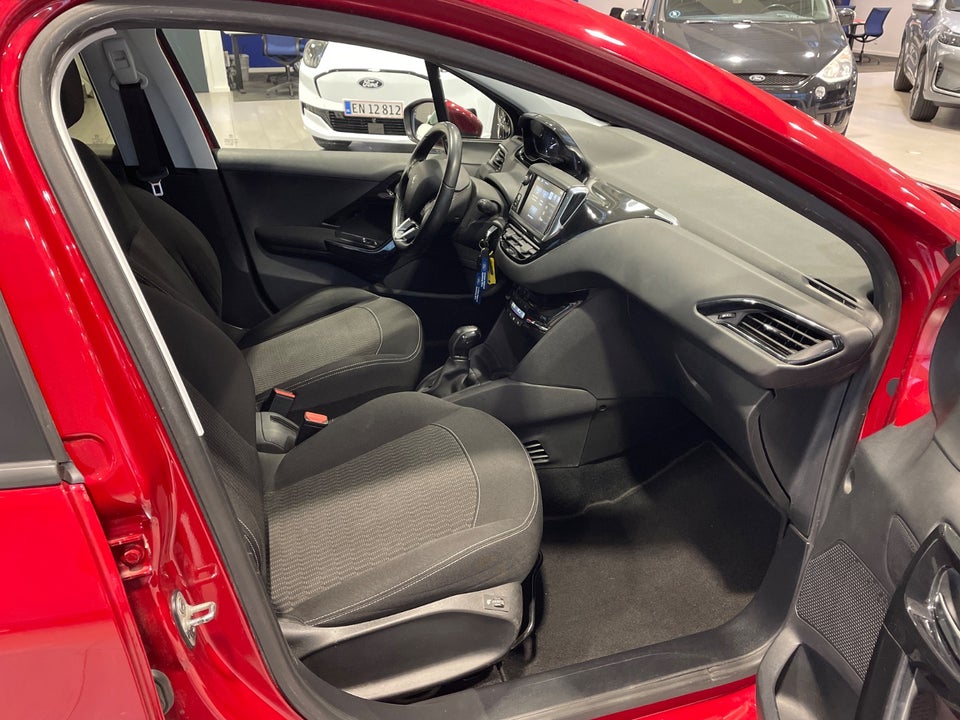 Peugeot 208 1,6 BlueHDi 100 Active 5d