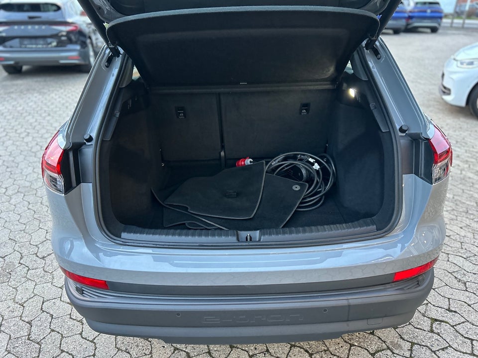 Audi Q4 e-tron 40  5d