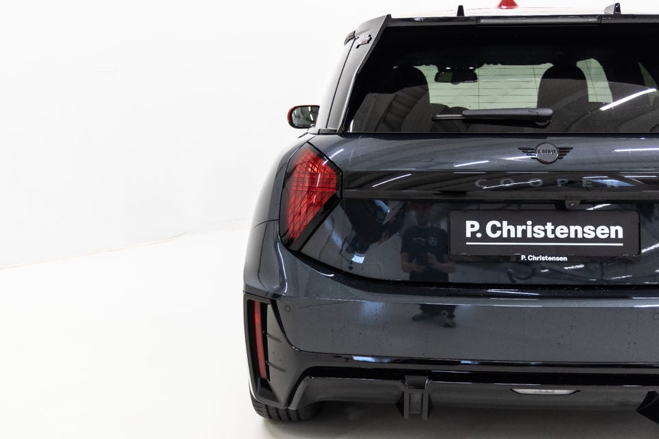 MINI Cooper E JCW Trim M 3d