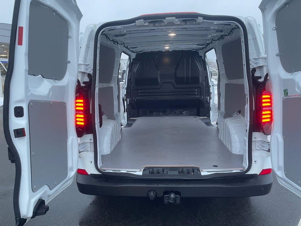 VW Transporter 2,0 TDi 150 Comfort Kassevogn aut. LWB