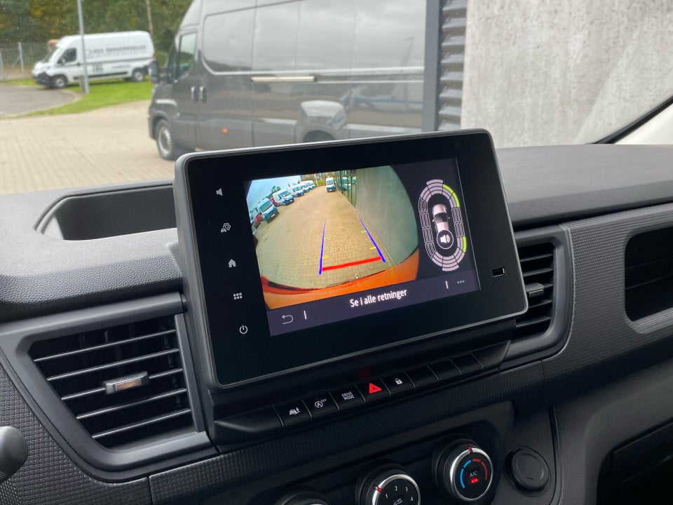 Renault Trafic 2,0 dCi 150 L2H1 Tekno EDC