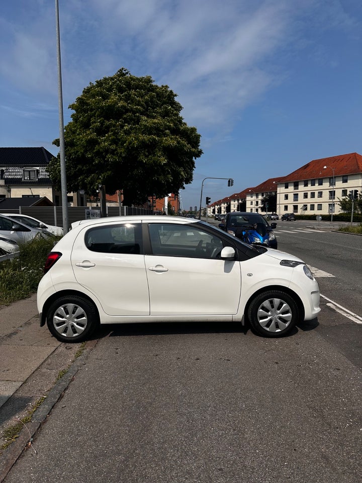 Citroën C1 1,2 PureTech Feel 5d