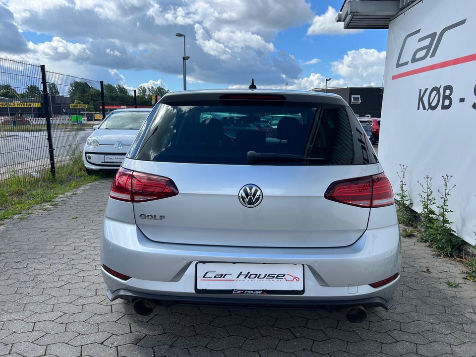 VW Golf VII 1,5 TSi 150 Highline DSG 5d