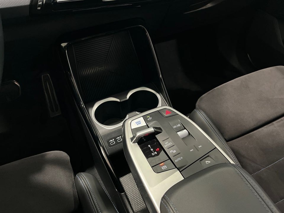 BMW iX1 eDrive20 M-Sport 5d