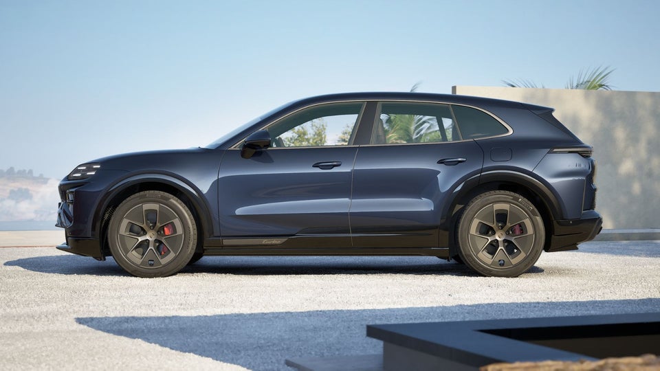 Porsche Cayenne Turbo Electric 5d