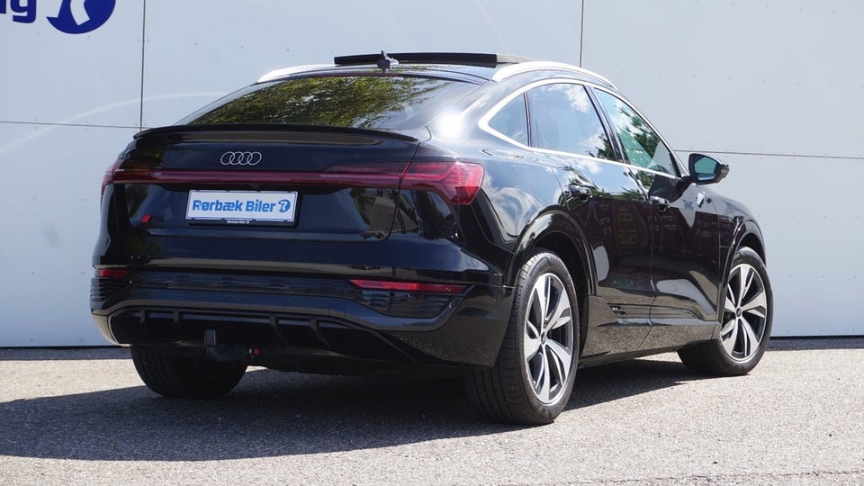 Audi Q8 e-tron 55 S-line Sportback quattro 5d