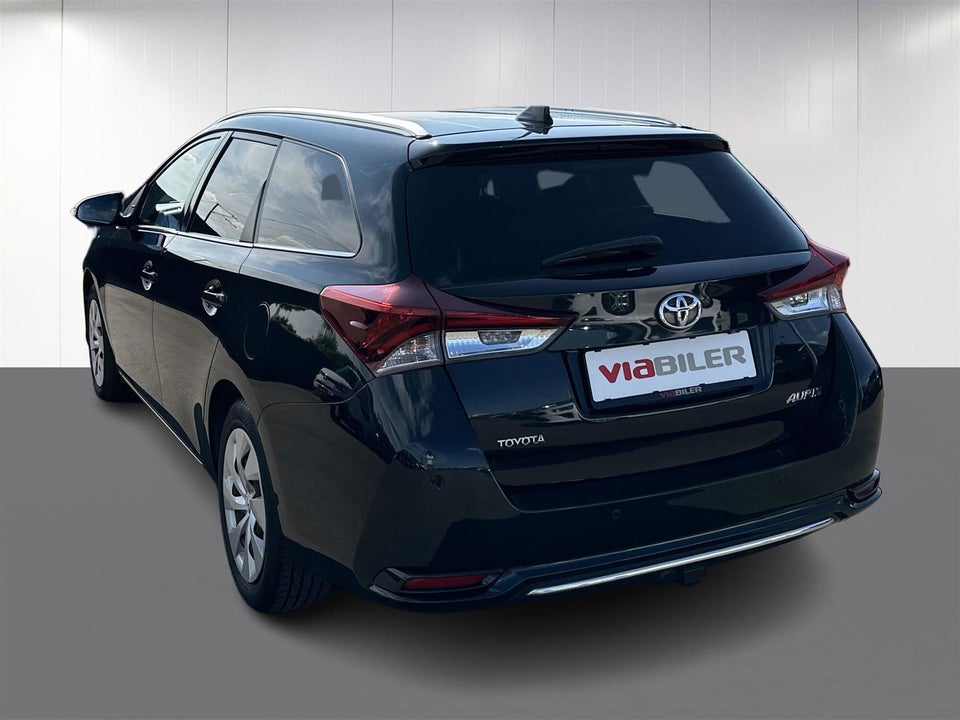 Toyota Auris 1,2 T T2 Comfort Touring Sports 5d