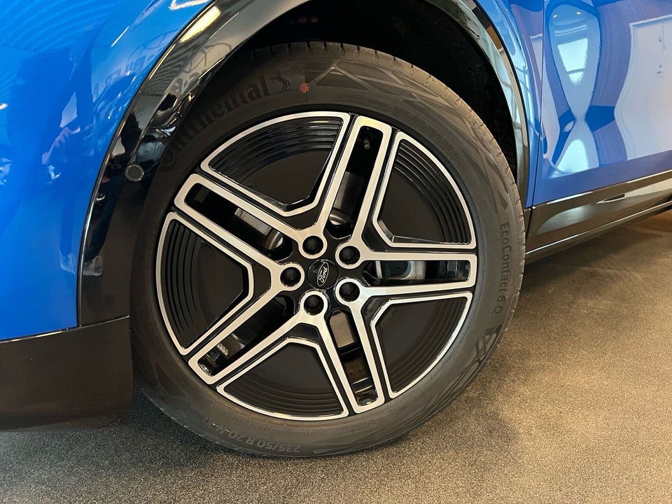 Ford Capri 79 Premium Extended Range AWD 5d