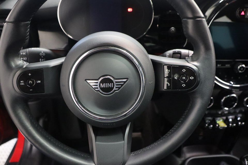 MINI Cooper SE Camden 3d